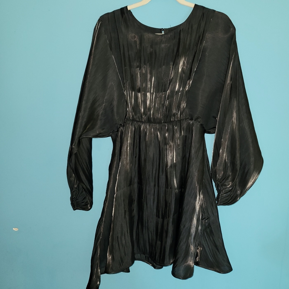 NWT Forever 21 Body Confitted Black Dress size Medium